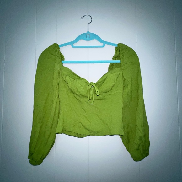Aritzia Novella Blouse - Succulent Green - Picture 3 of 4